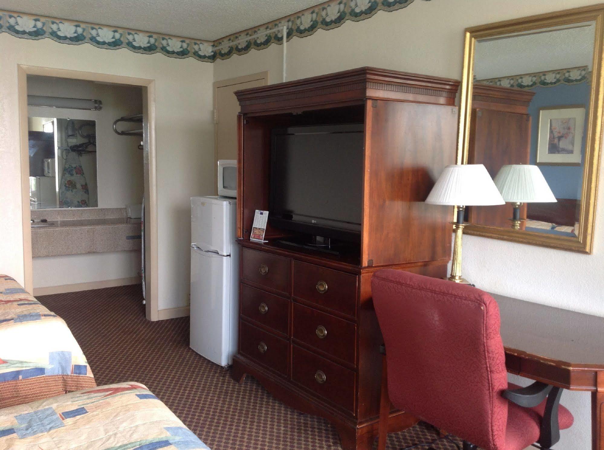 Hotel Super & By Oyo 2*